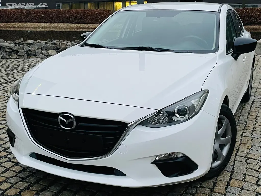 Mazda 3, 1.5i 1.MAJITEL SERVISKA MAZDA